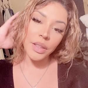 Meet your Posher, Isabella